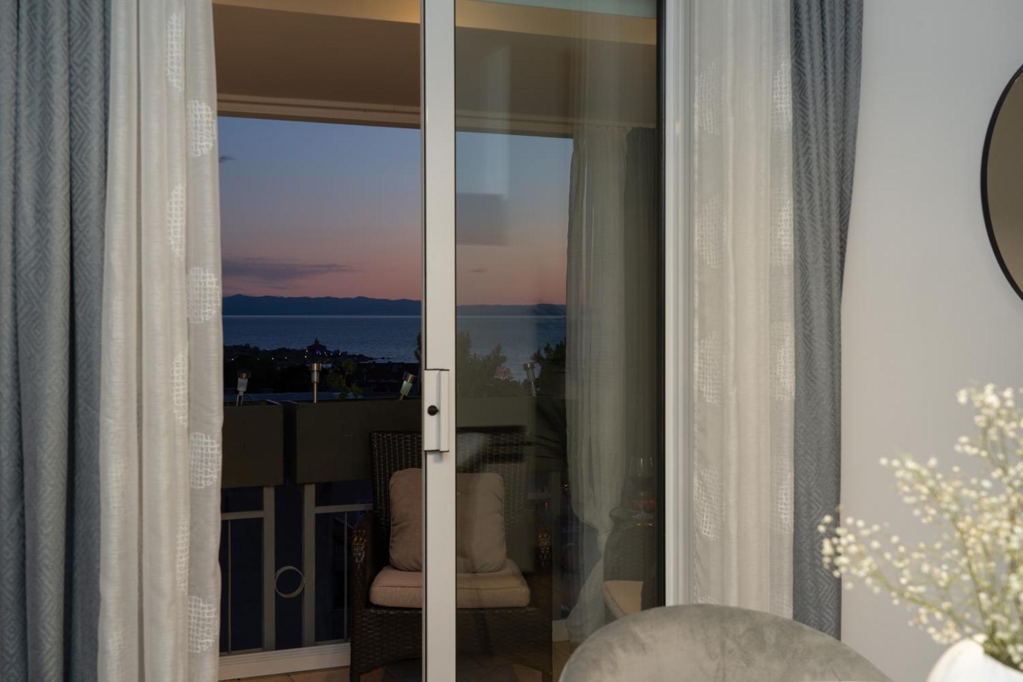 Apartment Ana Makarska Bagian luar foto