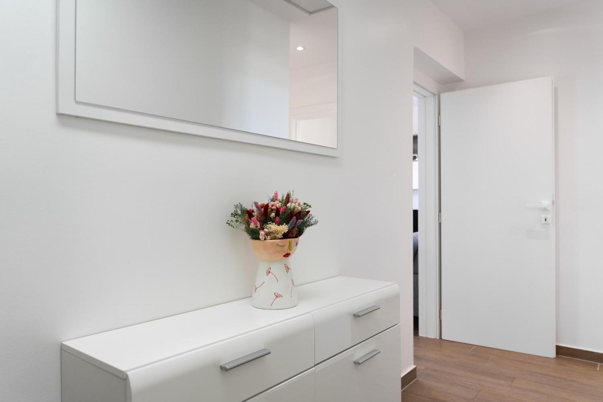 Apartment Ana Makarska Bagian luar foto